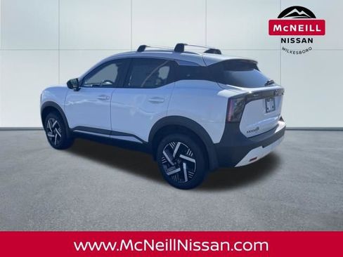 New 2026 Nissan Kicks SV w/ Cold Weather Package image 5