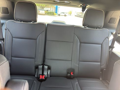 Used 2026 GMC Yukon Elevation w/ Elevation Premium Package AWD/4WD image 20