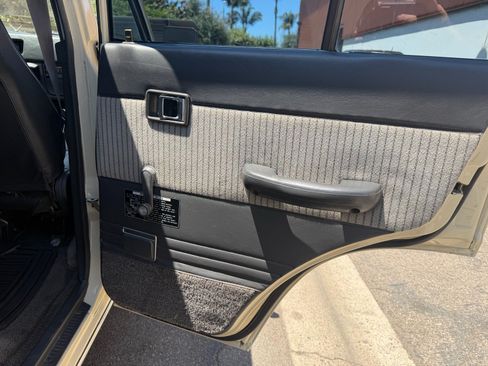 Used 1987 Toyota Land Cruiser AWD/4WD image 25