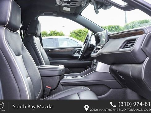 Used 2023 Chevrolet Suburban Premier image 15