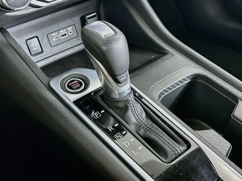 Used 2025 Nissan Sentra SV FWD image 24