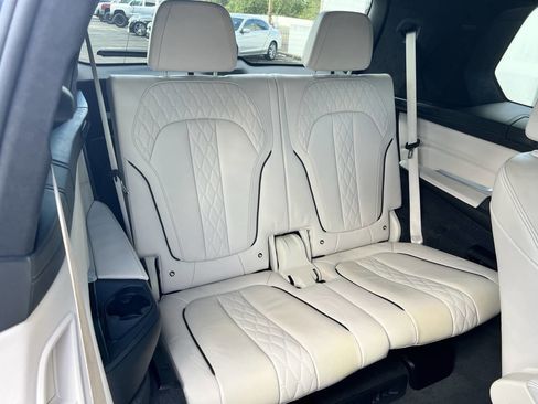 Used 2019 BMW X7 xDrive50i w/ Dynamic Handling Package image 50