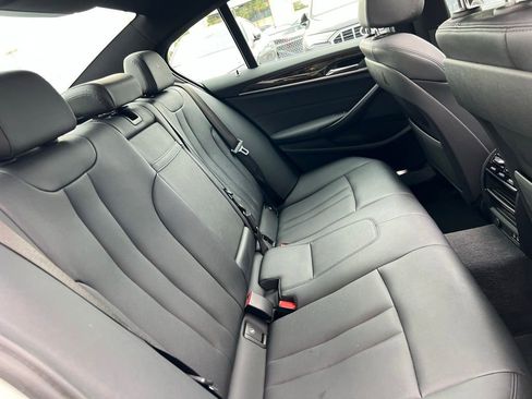 Used 2020 BMW 530i xDrive image 52