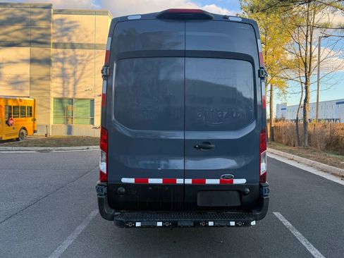 Used 2020 Ford Transit 250 148 High Roof Extended image 8