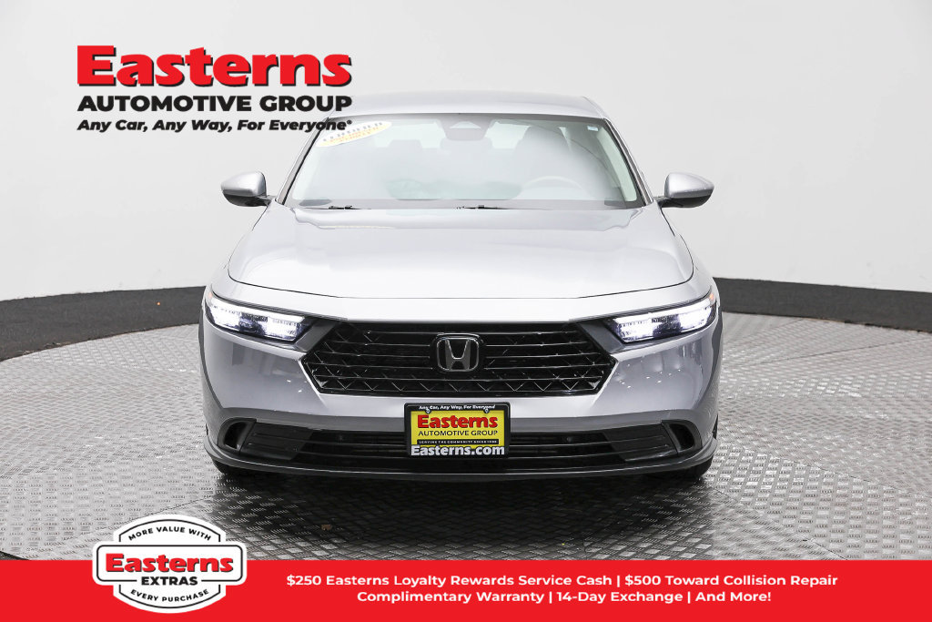 Used 2023 Honda Accord LX image 3