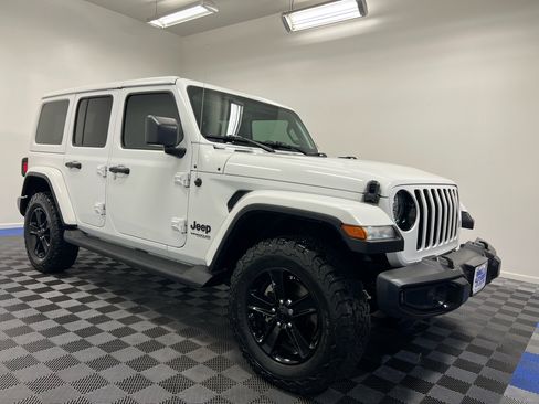 Used 2020 Jeep Wrangler Unlimited Sahara image 1