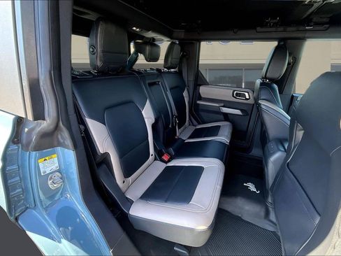 Used 2022 Ford Bronco Wildtrak AWD/4WD image 27