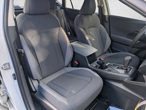 Certified 2025 Subaru Impreza 2.0i image 19