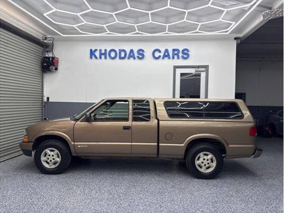 Used 2002 Chevrolet S10 Pickup LS w/ LS Preferred Equipment Group