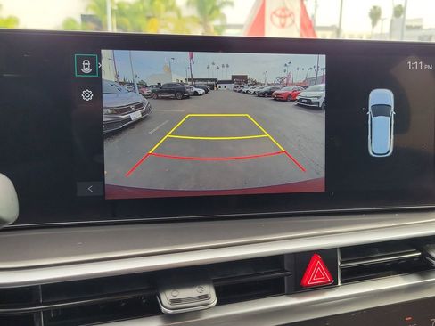 Used 2025 Kia Sorento S image 26