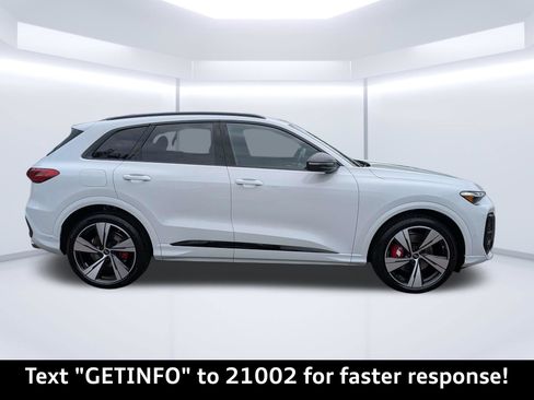 New 2026 Audi SQ5 Premium Plus AWD/4WD image 2