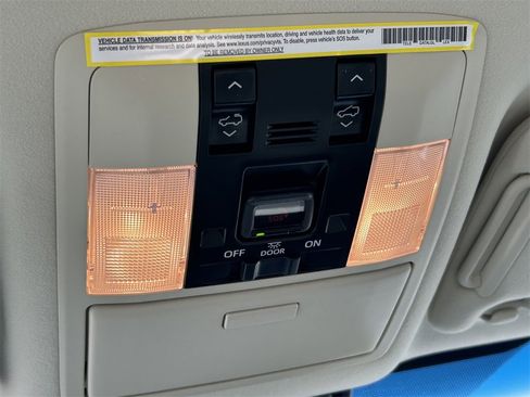 Used 2023 Lexus GX 460 Premium image 21