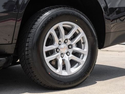 Used 2023 Chevrolet Tahoe LS RWD image 53