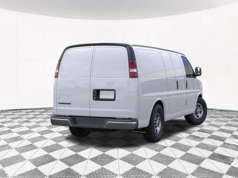 New 2026 Chevrolet Express 2500 w/ Driver Convenience Package RWD image 9