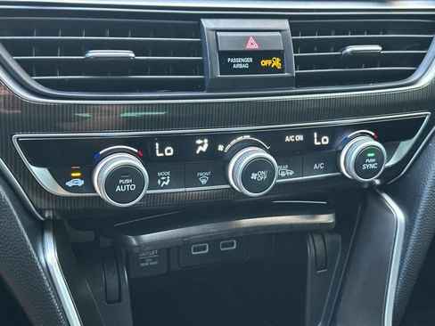 Used 2022 Honda Accord Sport image 24