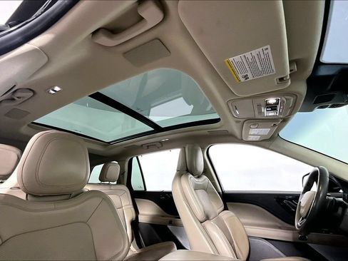 Used 2021 Lincoln Aviator Reserve w/ Equipment Group 201A RWD image 22