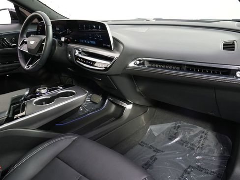 Certified 2024 Cadillac Lyriq Sport AWD/4WD image 15