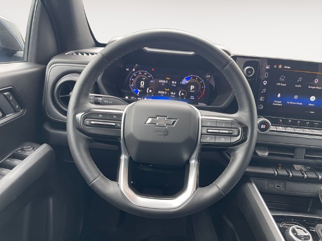 Used 2026 Chevrolet Colorado Trail Boss AWD/4WD image 12