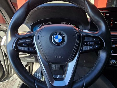 Used 2022 BMW 540i 540i w/ M Sport Package image 20