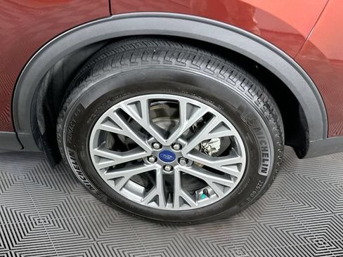 Certified 2021 Ford Escape SEL FWD image 34