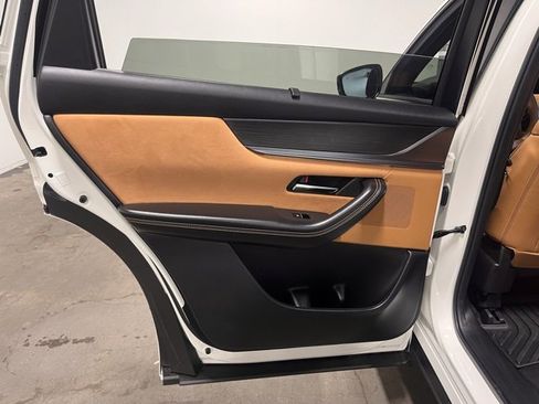 Used 2025 MAZDA CX-70 3.3 Turbo S w/ Premium Plus image 19