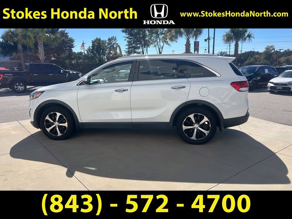 Used 2017 Kia Sorento EX w/ EX Premium Package FWD image 4