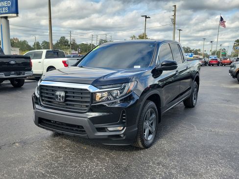 Used 2023 Honda Ridgeline RTL image 3