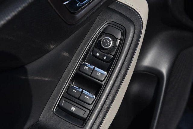 Used 2022 Subaru Forester Limited AWD/4WD image 8