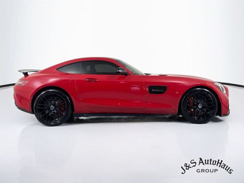 Used 2019 Mercedes-Benz AMG GT Coupe image 8