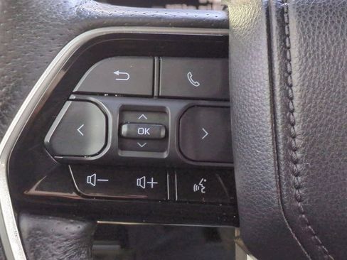 Used 2023 Toyota Sequoia Platinum image 25