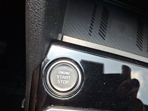 Used 2023 Kia Sportage X-Line AWD/4WD image 22