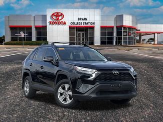 Used 2023 Toyota RAV4 XLE video 1