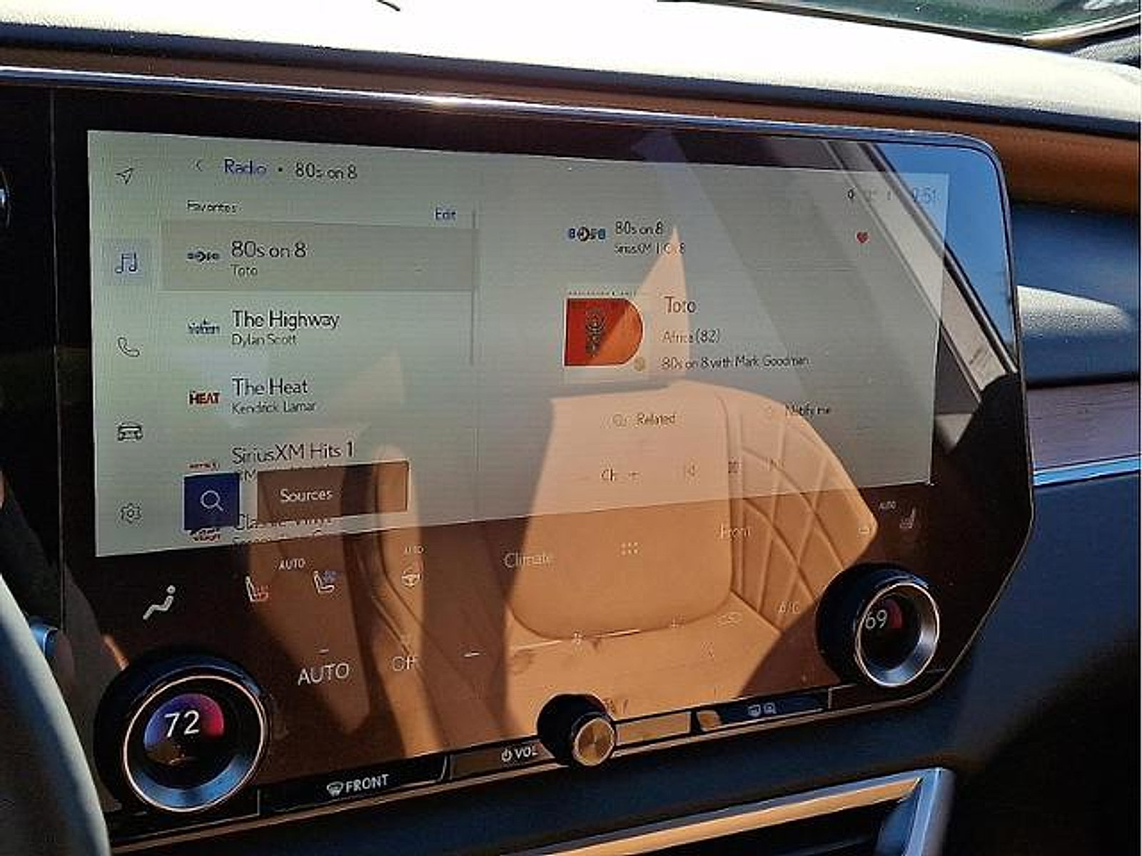 Certified 2023 Lexus RX 350 Premium w/ Accessory Package AWD/4WD image 15