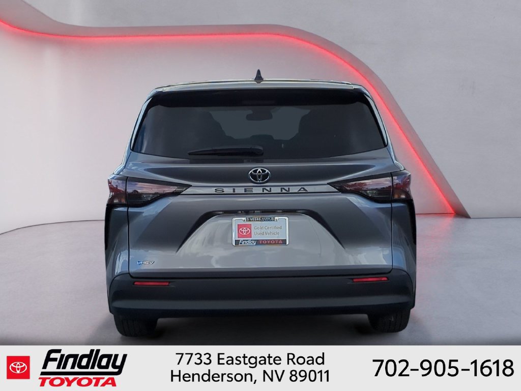 Certified 2026 Toyota Sienna LE FWD image 4