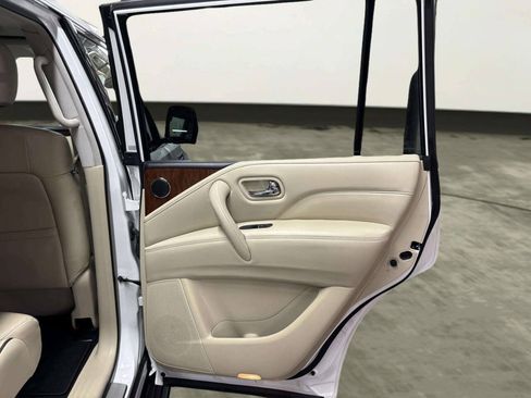 Used 2019 INFINITI QX80 Luxe w/ 22" Wheel Package AWD/4WD image 21