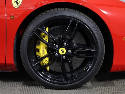 Used 2019 Ferrari 488 Spider RWD image 20