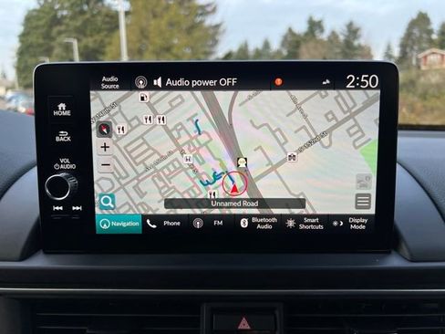 New 2025 Honda Pilot Touring image 26