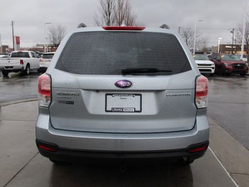 Used 2018 Subaru Forester 2.5i w/ Alloy Wheel Package image 8