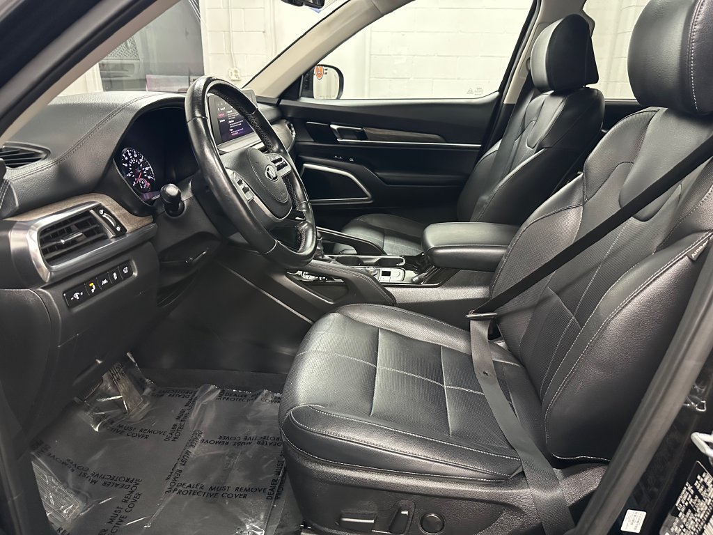 Used 2022 Kia Telluride EX w/ EX Premium Package AWD/4WD image 19