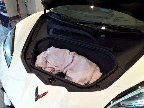 Used 2025 Chevrolet Corvette Stingray Preferred Conv w/ Z51 Performance Package RWD image 10