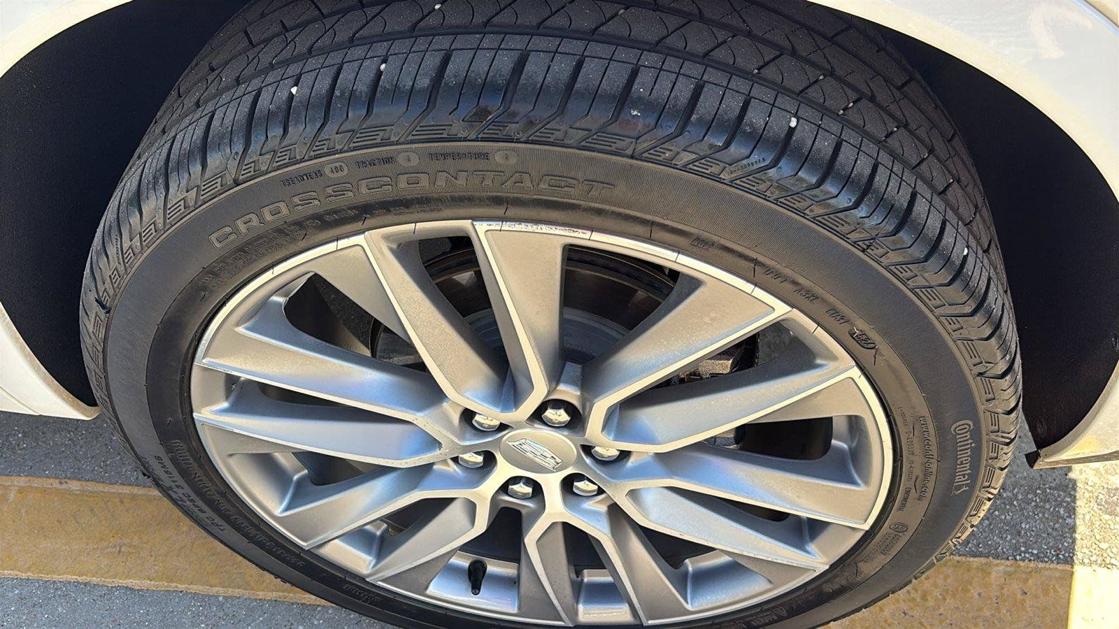 Certified 2020 Cadillac XT6 Sport w/ Platinum Package AWD/4WD image 12
