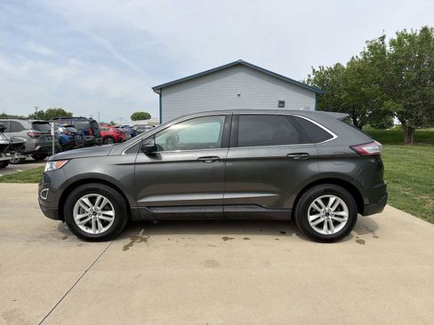 Used 2016 Ford Edge SEL w/ Equipment Group 201A AWD/4WD image 3