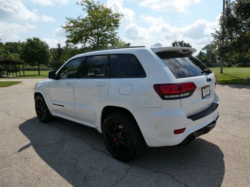 Used 2018 Jeep Grand Cherokee SRT w/ Trailer Tow Group IV AWD/4WD image 7