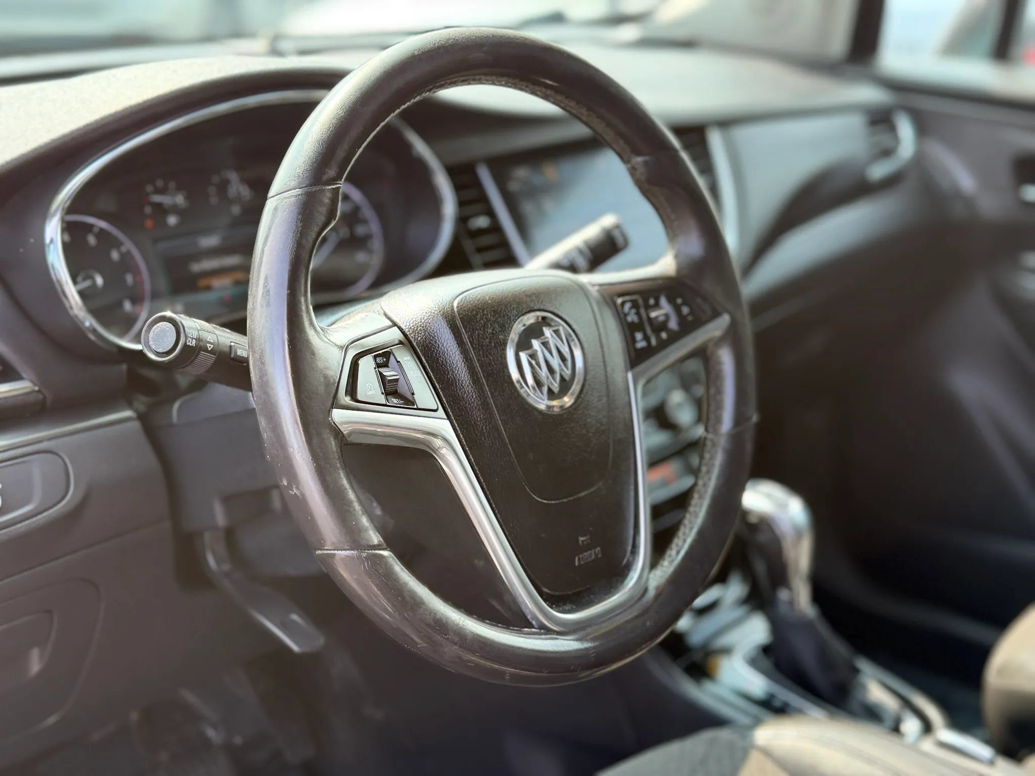 Used 2018 Buick Encore Preferred FWD image 35