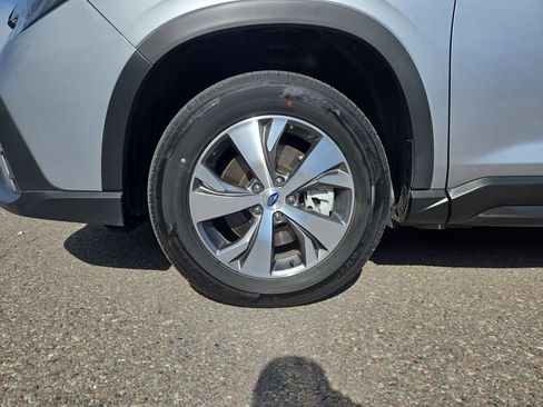 Used 2025 Subaru Ascent Premium AWD/4WD image 10