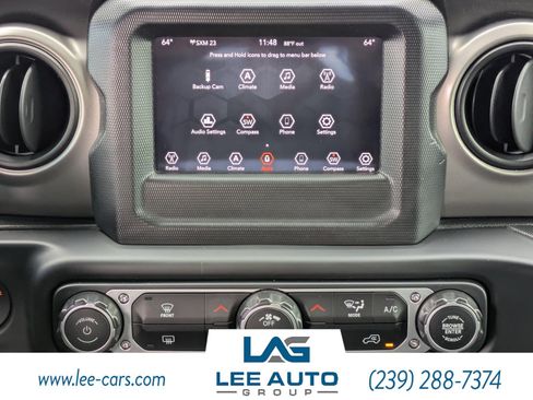 Used 2018 Jeep Wrangler Unlimited Sport S AWD/4WD image 16