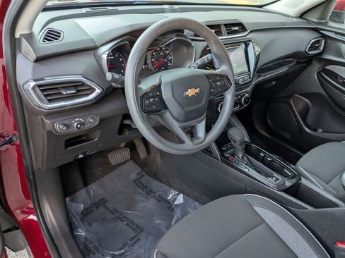 Certified 2023 Chevrolet TrailBlazer LT w/ Convenience Package image 12