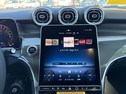 Used 2026 Mercedes-Benz GLC 350e 4MATIC image 38