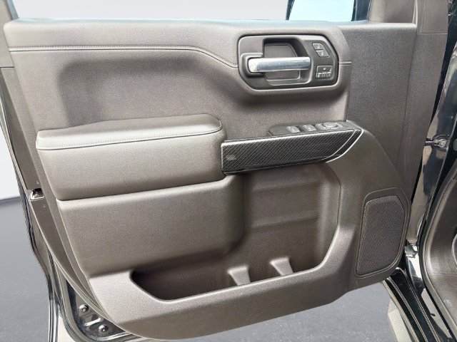 Used 2019 Chevrolet Silverado 1500 LTZ w/ LTZ Plus Package AWD/4WD image 16