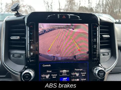 Used 2019 RAM 1500 Laramie image 22